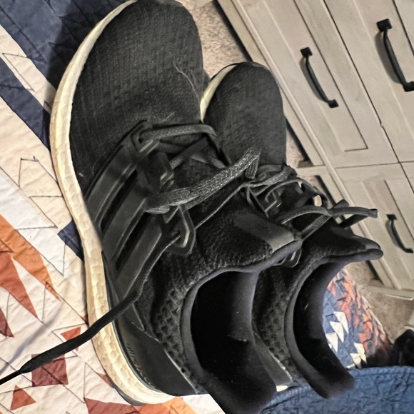 Adidas Boost - Picture 1 of 4